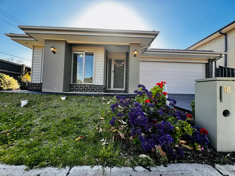 18 Capricornus Crescent, Tarneit VIC 3029