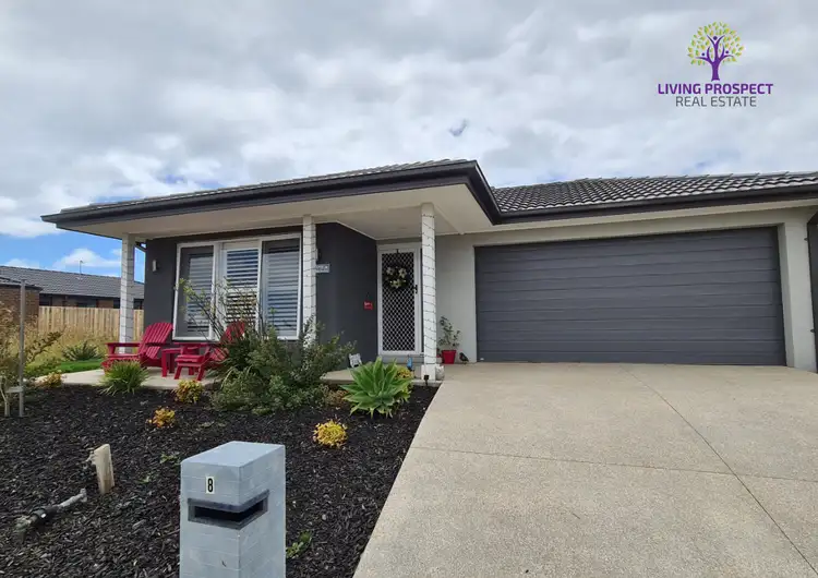 8 Golf View Street, St Leonards VIC 3223