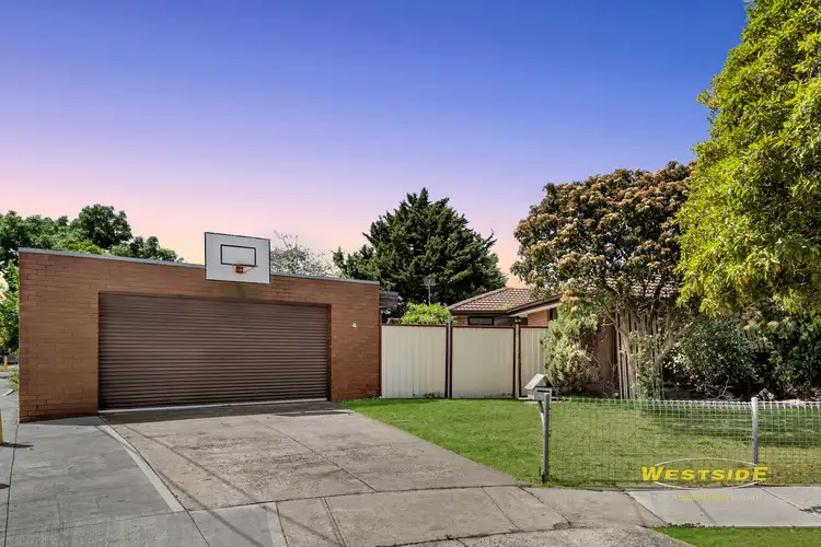Fifth view of Homely house listing, 4 Kent Court, Deer Park VIC 3023