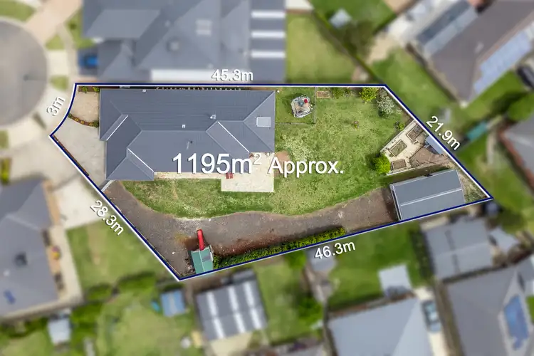 Second view of Homely house listing, 7 Oliver Court, Bannockburn VIC 3331