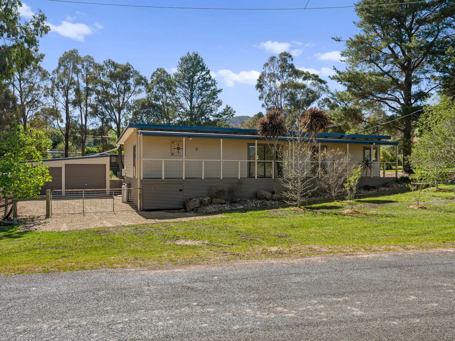 Main view of Homely house listing, 3 Willow Lake Drive, Macs Cove VIC 3723