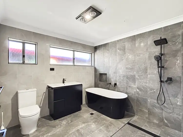 Sixth view of Homely house listing, 7 Davies Street, Dubbo NSW 2830