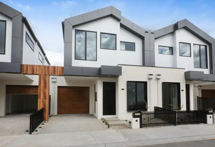 Main view of Homely townhouse listing, 54 George Street, Maidstone VIC 3012