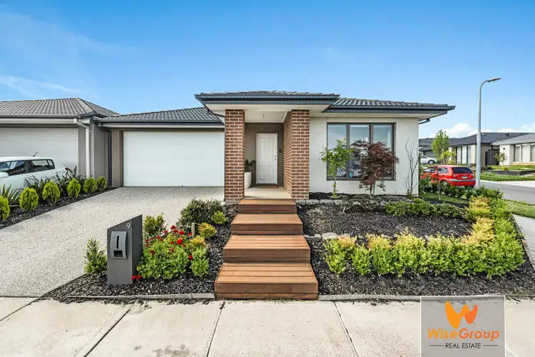 Main view of Homely house listing, 9 Maximus Way, Clyde VIC 3978