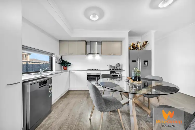 Fifth view of Homely house listing, 9 Maximus Way, Clyde VIC 3978