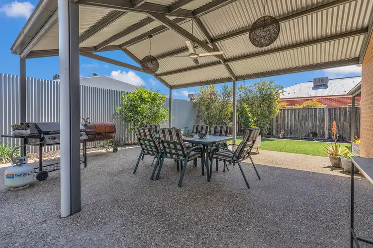 Second view of Homely house listing, 11 Willicent Terrace, Echuca VIC 3564