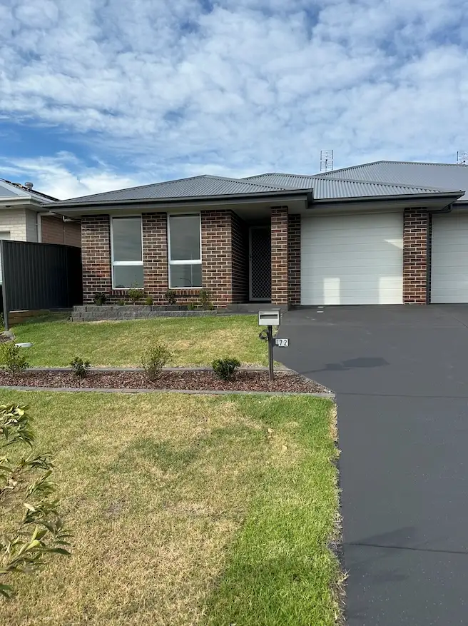 2/72 Wicklow Road, Chisholm NSW 2322