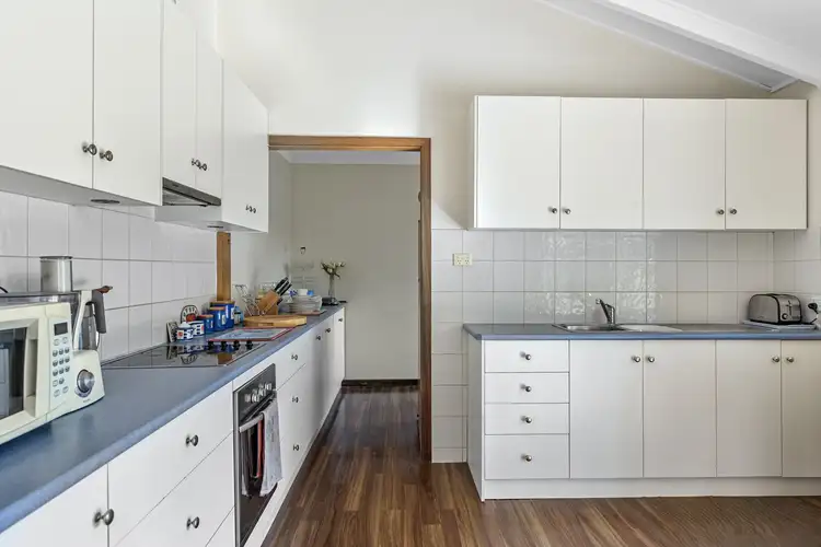Second view of Homely house listing, 7 Charles Court, Yarrawonga VIC 3730