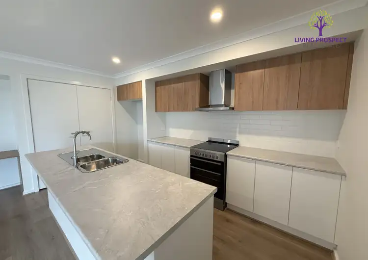 Fifth view of Homely house listing, 8 Swift Street, Charlemont VIC 3217
