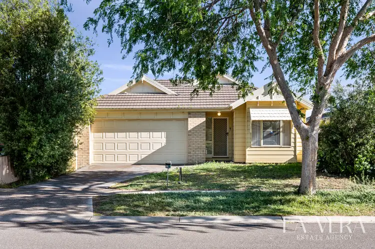 51 Knightsbridge Drive