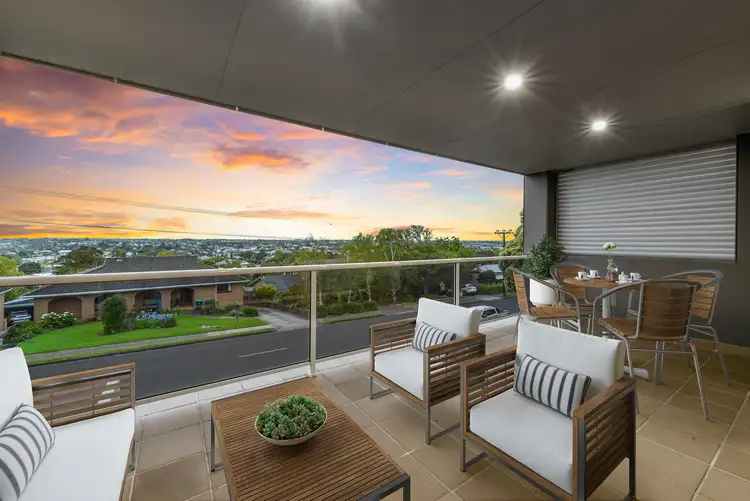 Third view of Homely townhouse listing, 19A Lake Terrace West, Mount Gambier SA 5290