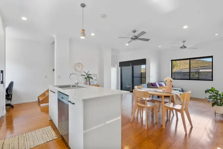 Sixth view of Homely townhouse listing, 2/43 Springwood Street, Mount Gravatt East QLD 4122