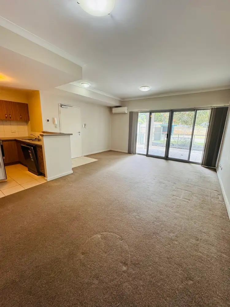 Fifth view of Homely apartment listing, 19/105 Wentworth Parade, Success WA 6164