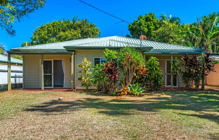 38 Noyes Parade, Karragarra Island QLD 4184