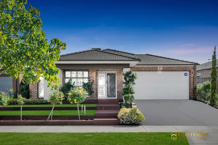 5 Swiss Way, Manor Lakes VIC 3024