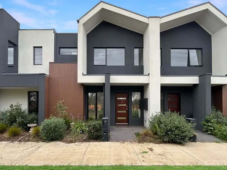 15 Avalon Walk, Armstrong Creek VIC 3217