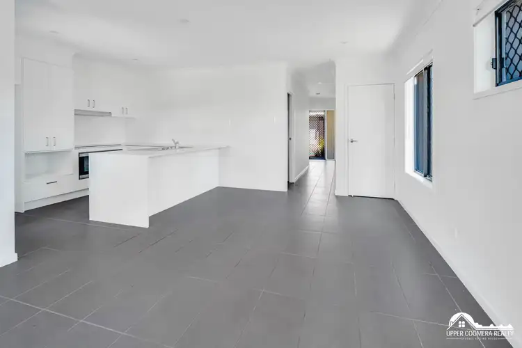Second view of Homely townhouse listing, 8/163 Douglas Street, Oxley QLD 4075
