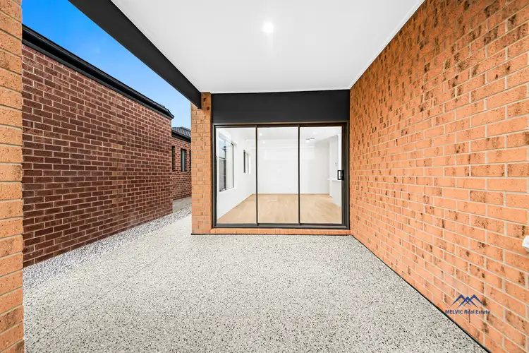 Fifth view of Homely house listing, 21 jarrahwood cct, Clyde VIC 3978
