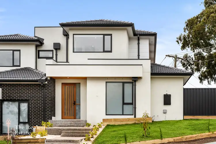 2A Devereaux Street, Oak Park VIC 3046