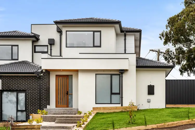 2A Devereaux Street, Oak Park VIC 3046