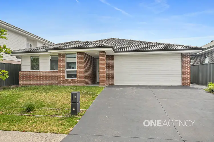 5 Saddleback Crescent, Stream Hill NSW 2526
