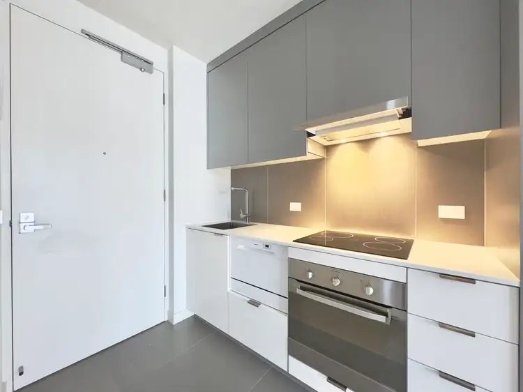 2205/557 Little Lonsdale Street, Melbourne VIC 3000