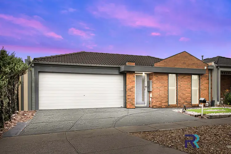 39 Tandara Circuit, Melton West VIC 3337