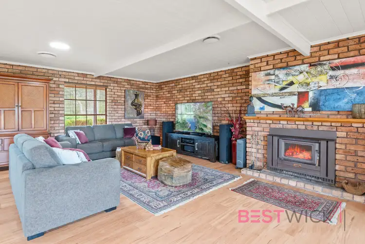 Fifth view of Homely house listing, 10 Wingeretta Close, Forest Grove NSW 2795