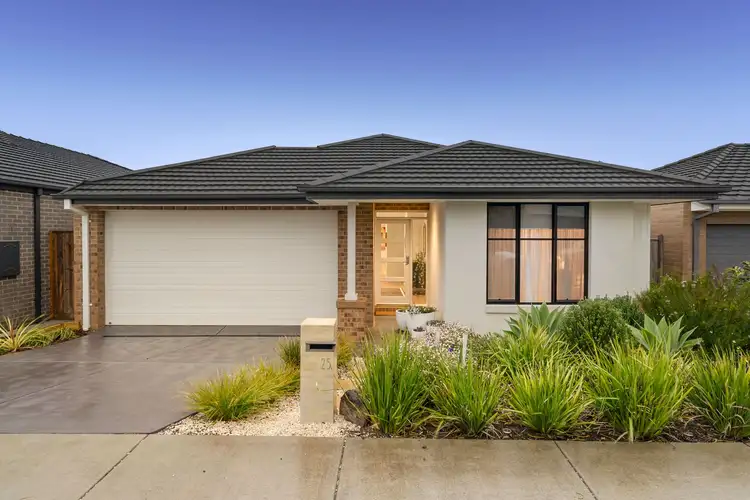 25 Chamberlain Drive, Armstrong Creek VIC 3217