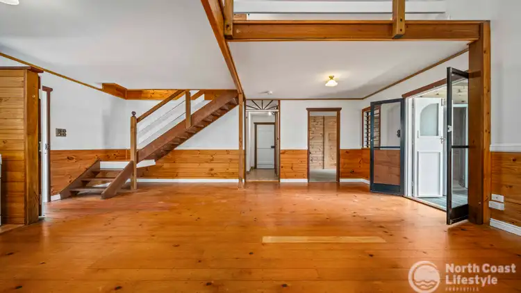 Fifth view of Homely house listing, 7 Burra Burra Close, Ocean Shores NSW 2483