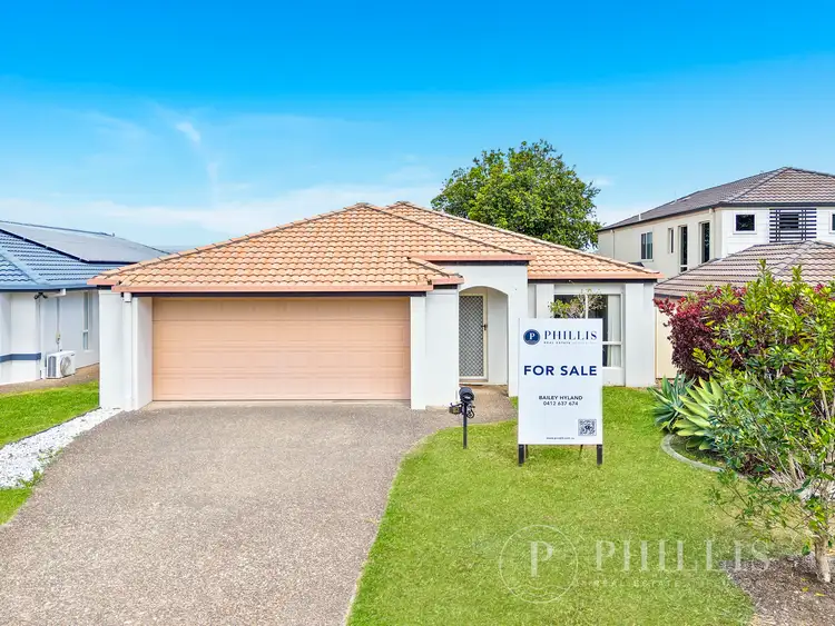 82 Tee Trees Boulevard, Arundel QLD 4214