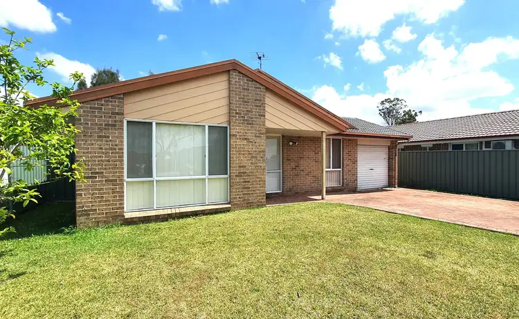 20 Florian Grove, Oakhurst NSW 2761