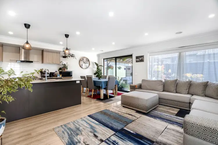 Fifth view of Homely house listing, 163 Ernstbrook Drive, Clyde VIC 3978