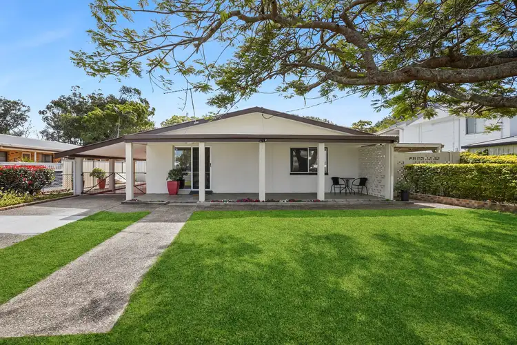 134 Bishop Road, Beachmere QLD 4510