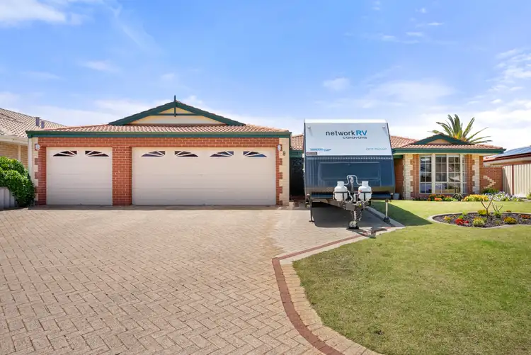 8 Bolivar Court, Safety Bay WA 6169