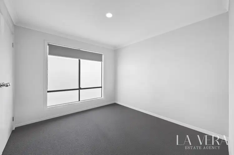 Fourth view of Homely townhouse listing, 10 Daydream Place, Wollert VIC 3750