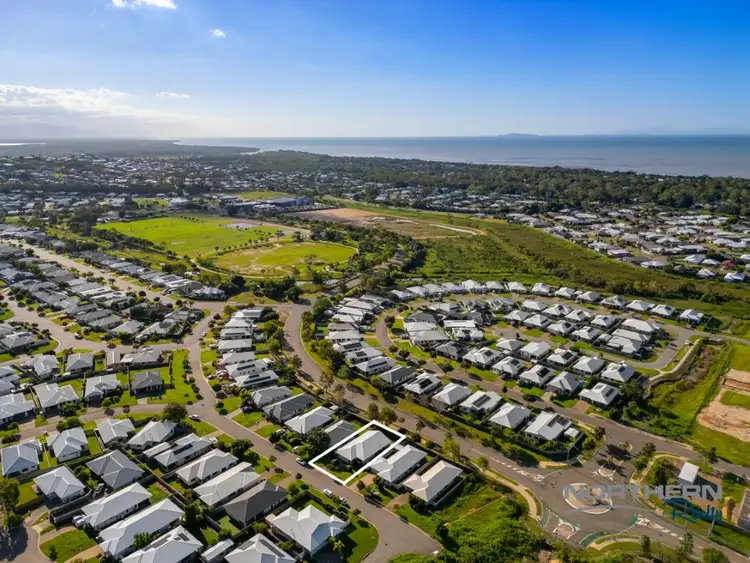 149 Kennard Circuit, Bushland Beach QLD 4818