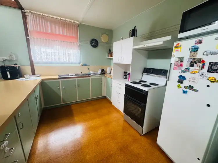 Fourth view of Homely house listing, 10 Margaret Place, Queenstown TAS 7467