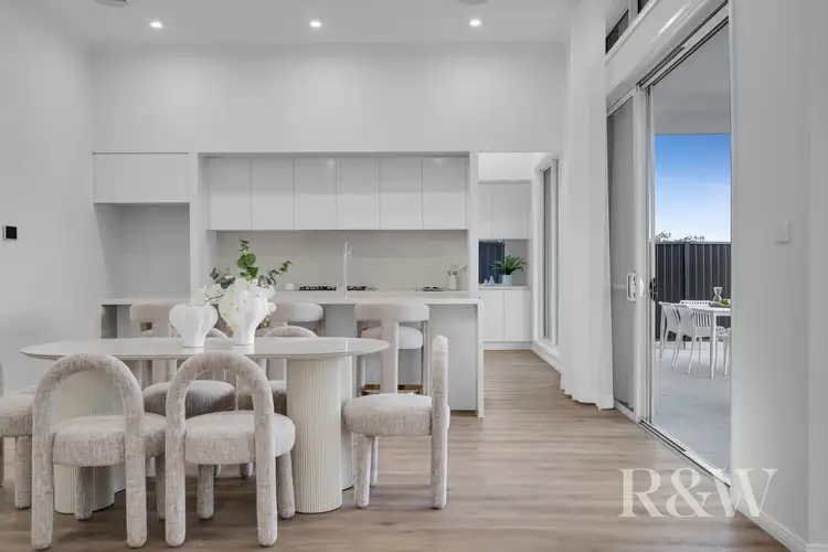 14 BRONZEWING STREET, Tahmoor NSW 2573