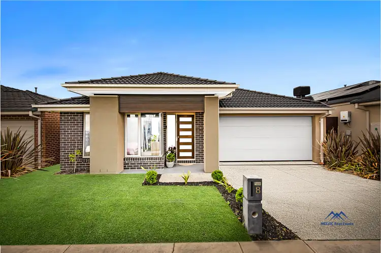 8 Ravenswood Avenue, Clyde VIC 3978