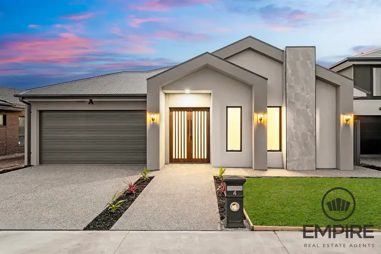 4 Wild Goose Way, Clyde North VIC 3978