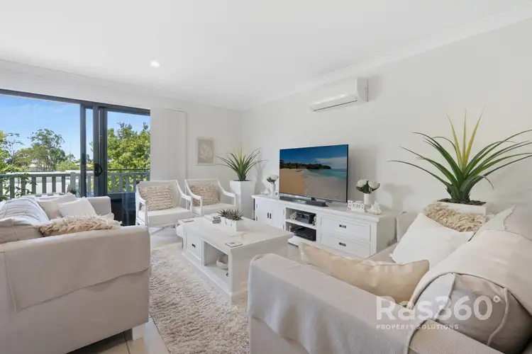 17/1 Tilbury Rise, Upper Coomera QLD 4209