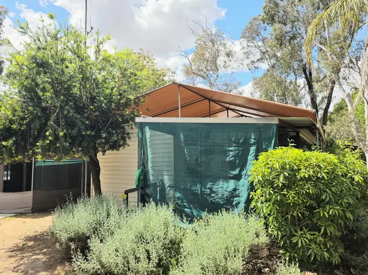 Cabin 68 Murray Riverside Village, Quicks Road, Tocumwal NSW 2714
