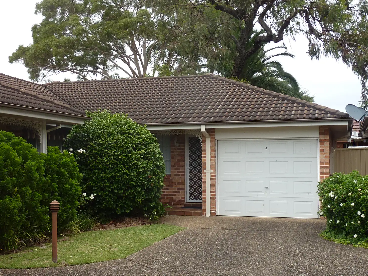 Main view of Homely villa listing, 5/6A Fripp Crescent, Beverly Hills NSW 2209