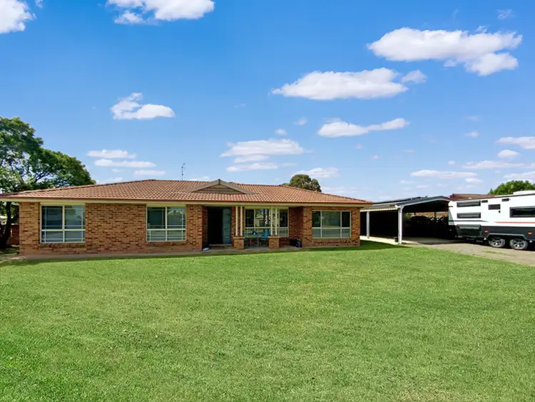 145 Farnell Street, Forbes NSW 2871
