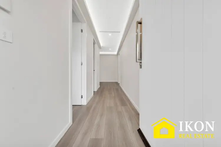 Second view of Homely house listing, 15 HUNTINGTOWER AVENUE, Mickleham VIC 3064