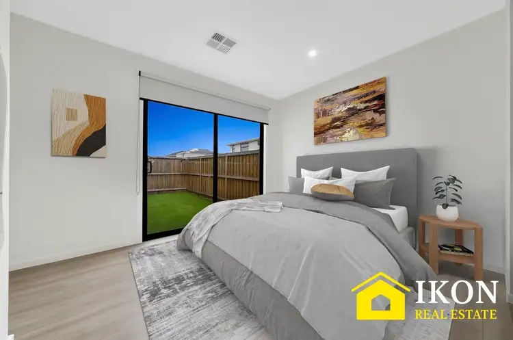 Sixth view of Homely house listing, 15 HUNTINGTOWER AVENUE, Mickleham VIC 3064