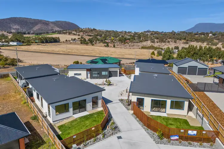 1 & 3/16 Hannah Court, Old Beach TAS 7017