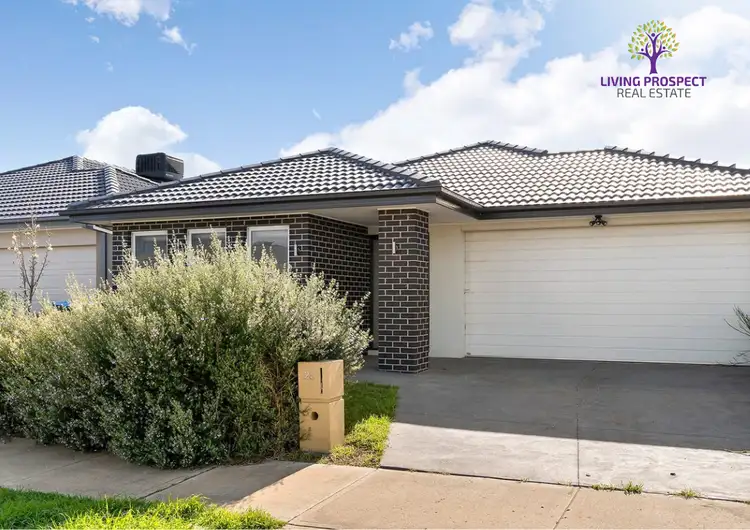 28 Evesham Drive, Point Cook VIC 3030