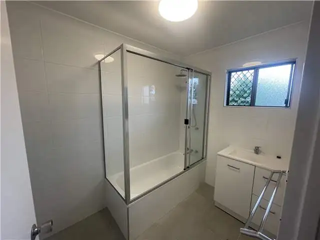 Fifth view of Homely unit listing, 2/60 Merryl Street, Rasmussen QLD 4815